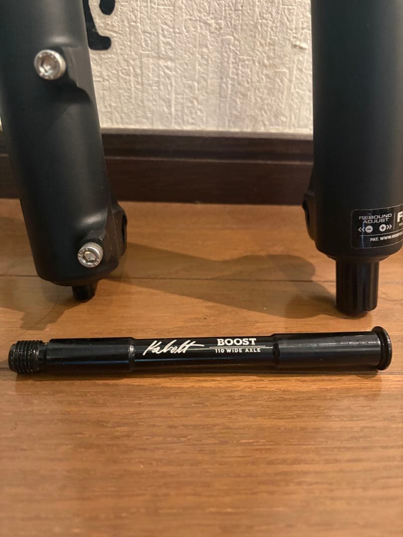 マルゾッキ ボンバー Z1 100mmトラベル Boost規格 27.5 26 - メルカリ