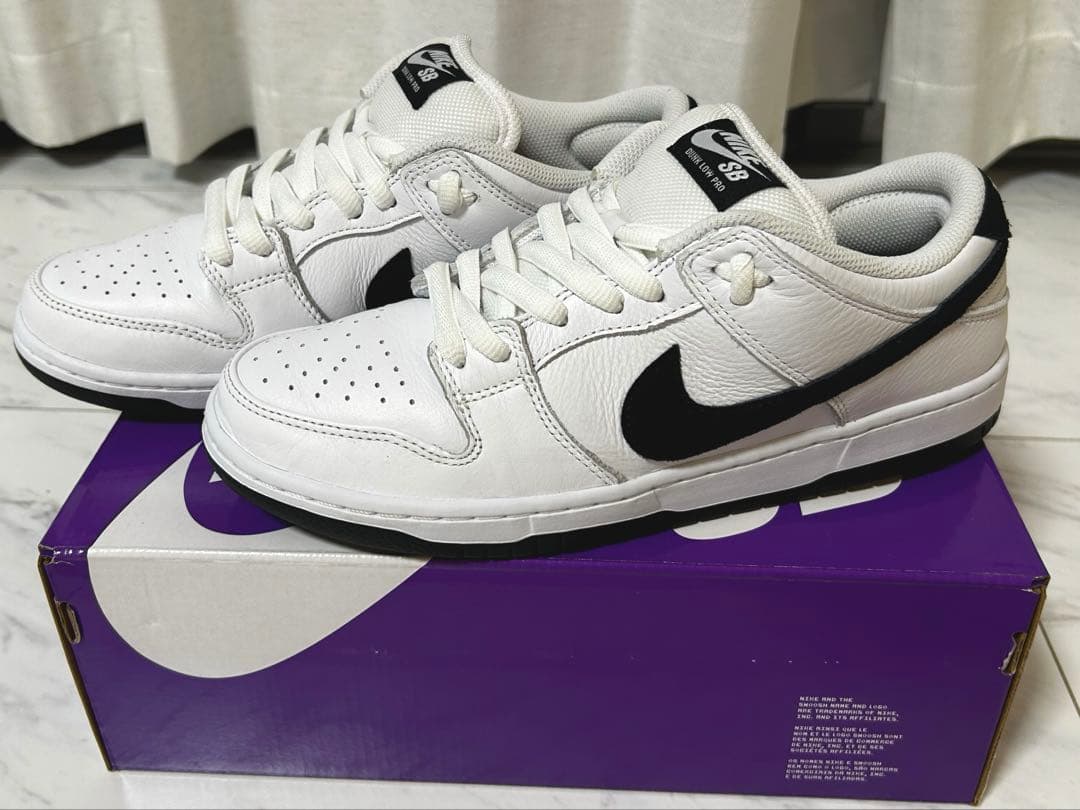 NIKE SB DUNK LOW PRO WHITE／BLACK Nike SB Dunk Low Pro - White / Black – Cybercafé® Skateshop