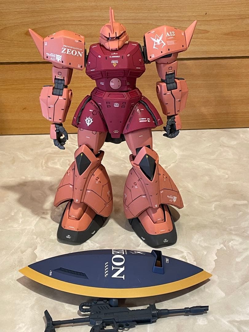 MG ゲルググ　ver2.0 完成品 プレミアム完成品】バンダイ MG 1/100 シャア専用ゲルググ Ver.2.0