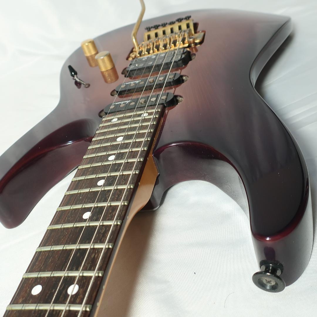 CHARVEL CDS-075-SSH エレキギター ケース付 シリーズ上位機種