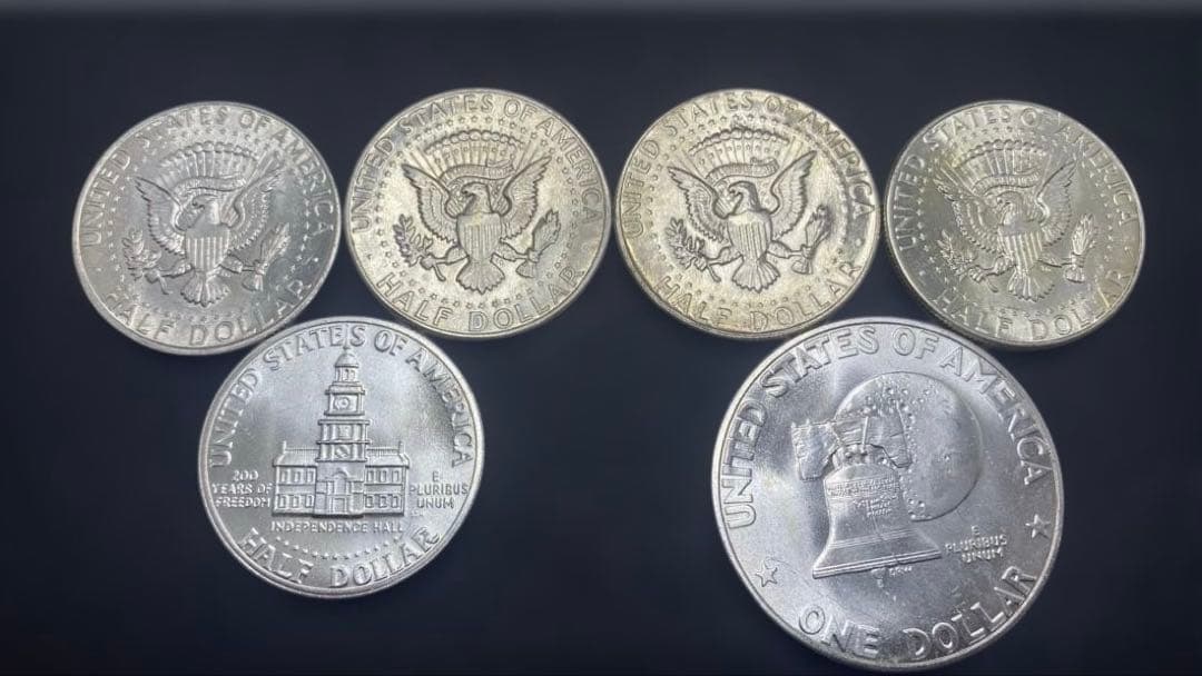 軽*剛様 ケネディハーフダラー銀貨4枚・アメリカ建国200年銀貨1枚