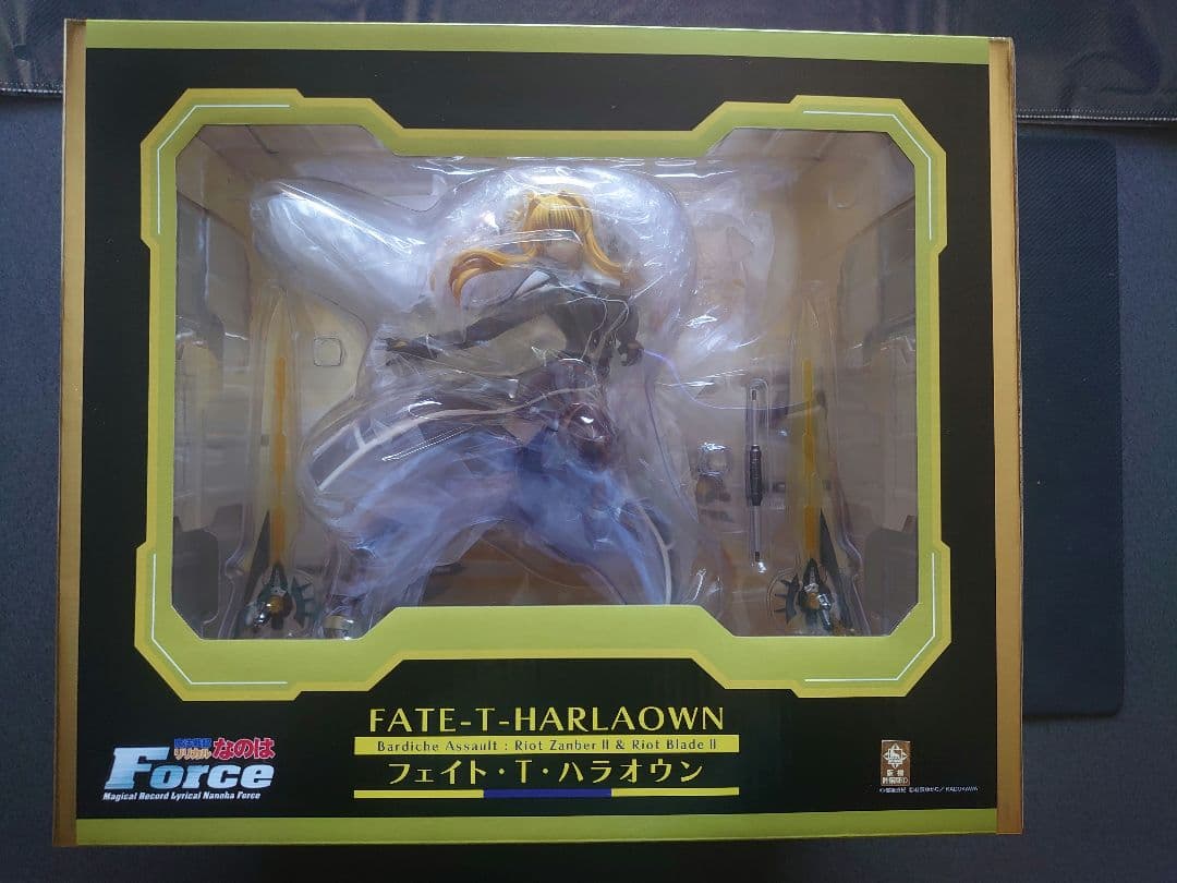 き*つ様 魔法少女リリカルなのは Force フェイト・T・ハラオウン 1/8 Amazon.co.jp: 魔法戦記リリカルなのはForce フェイト・T・ハラオウン