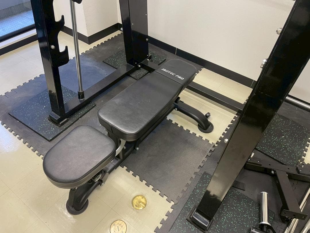 H8021☆美品☆R Inc.☆アールインク☆本格☆スミスマシン☆ベンチ付☆