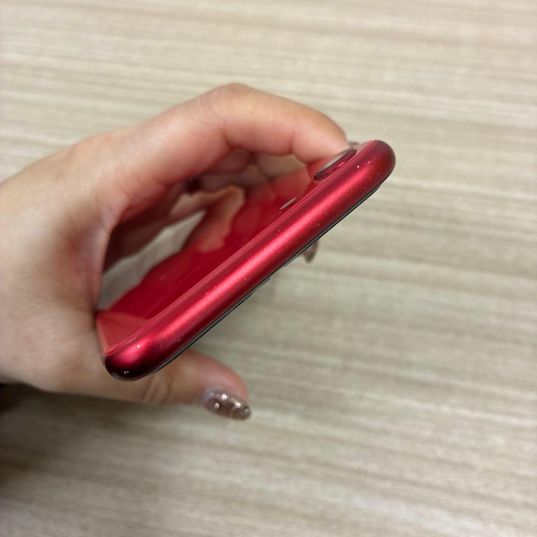 iPhone SE (64GB) 赤 第二世代 ジャンク品 - メルカリ