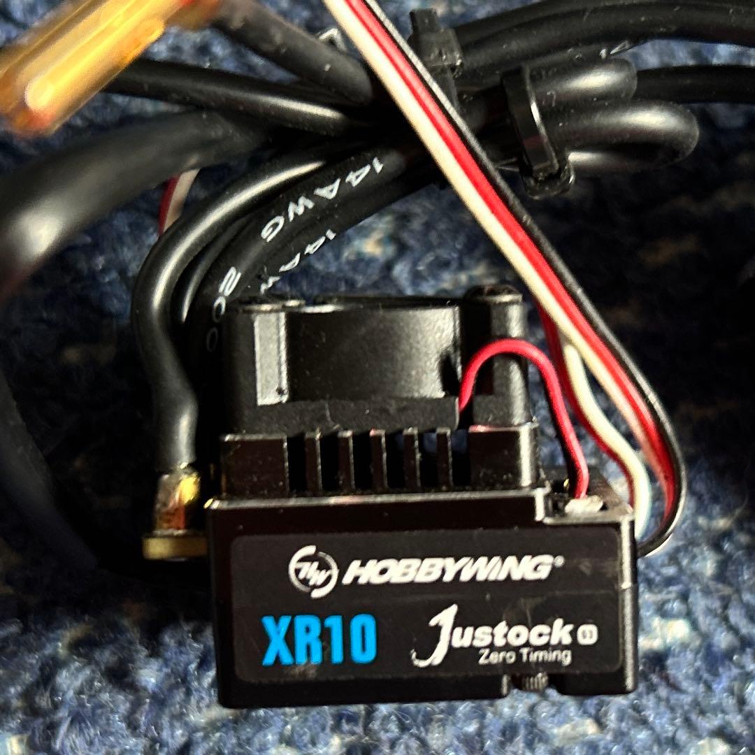 Hobbywing Justock 17.5T モーターとXR10 ESC