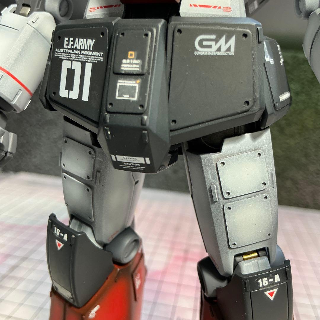ガンプラ完成品　MG ジムキャノン　全塗装微改造