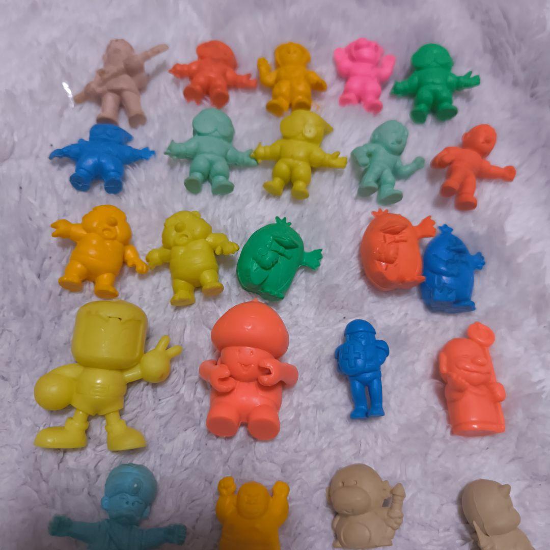 ファミコン、ファミコン消しゴム、ファミコンキャラ、ガチャガチャ