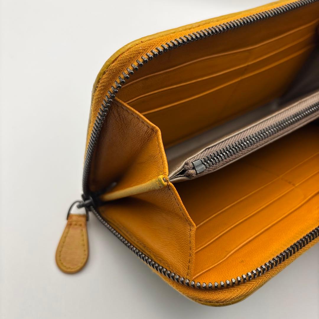 ◇正規品◇ボッティガヴェネタイントレチャート ラウンドファスナー長