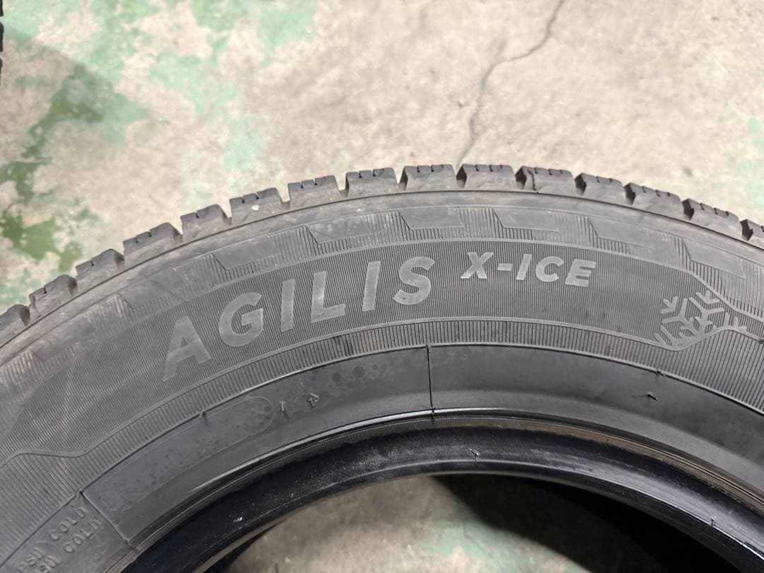 195/80R15 中古スタッドレス 4本 ハイエース キャラバン 車・バイク