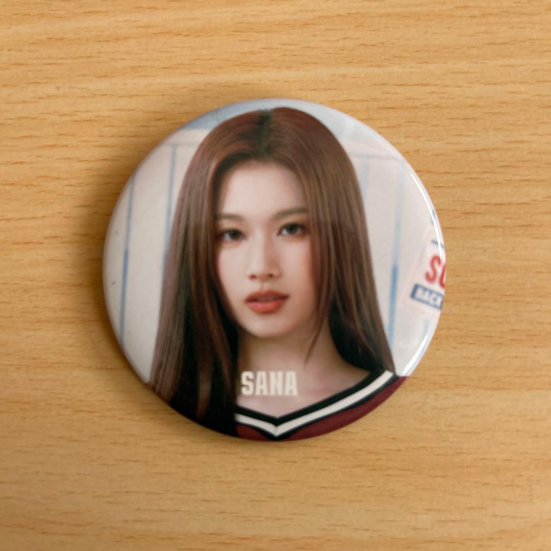 TWICEサナ 缶バッジ ready to be special - メルカリ