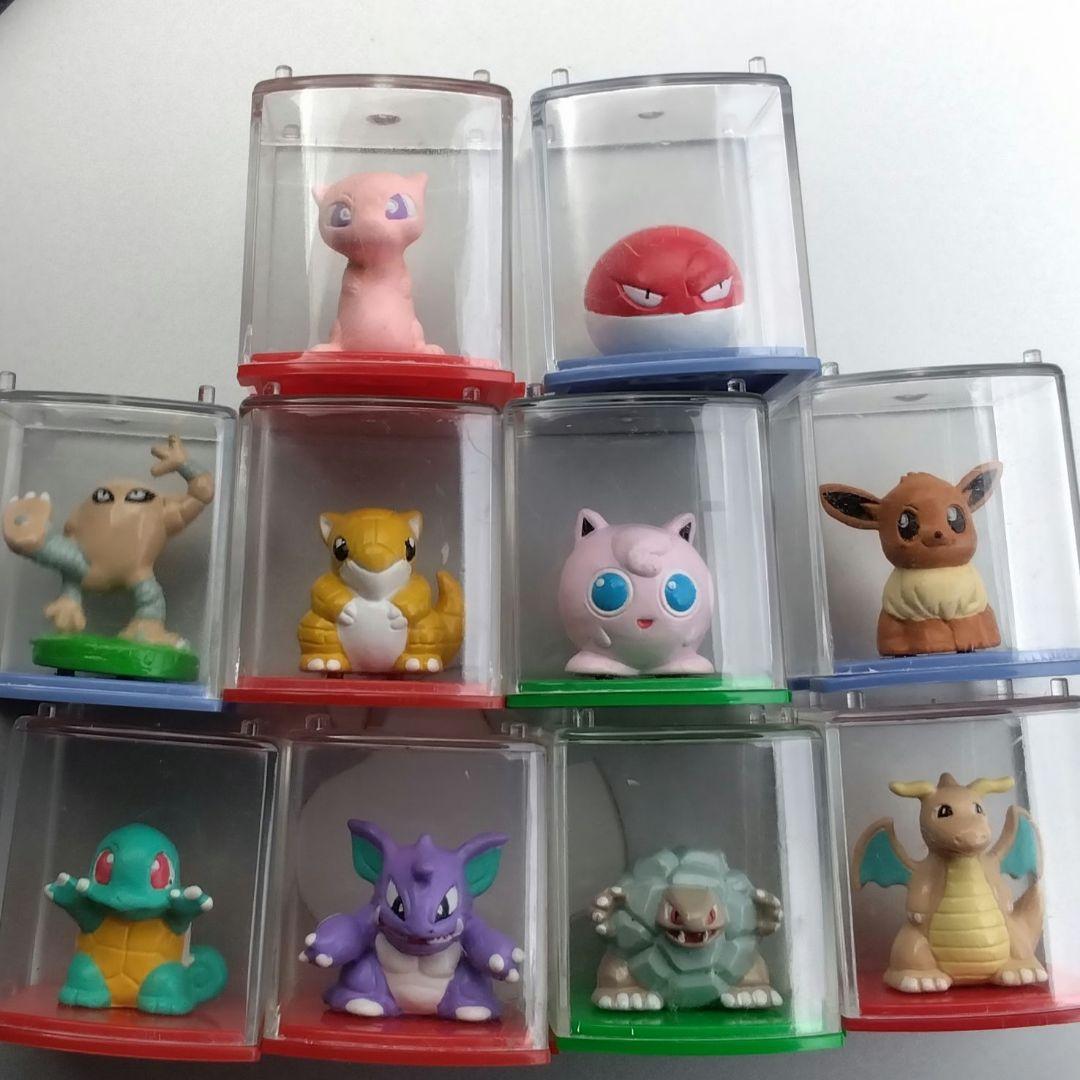 ポケモン　ミニフィギュア　ケース入りコレクション　当時物　ビリリダマ　ミュウ