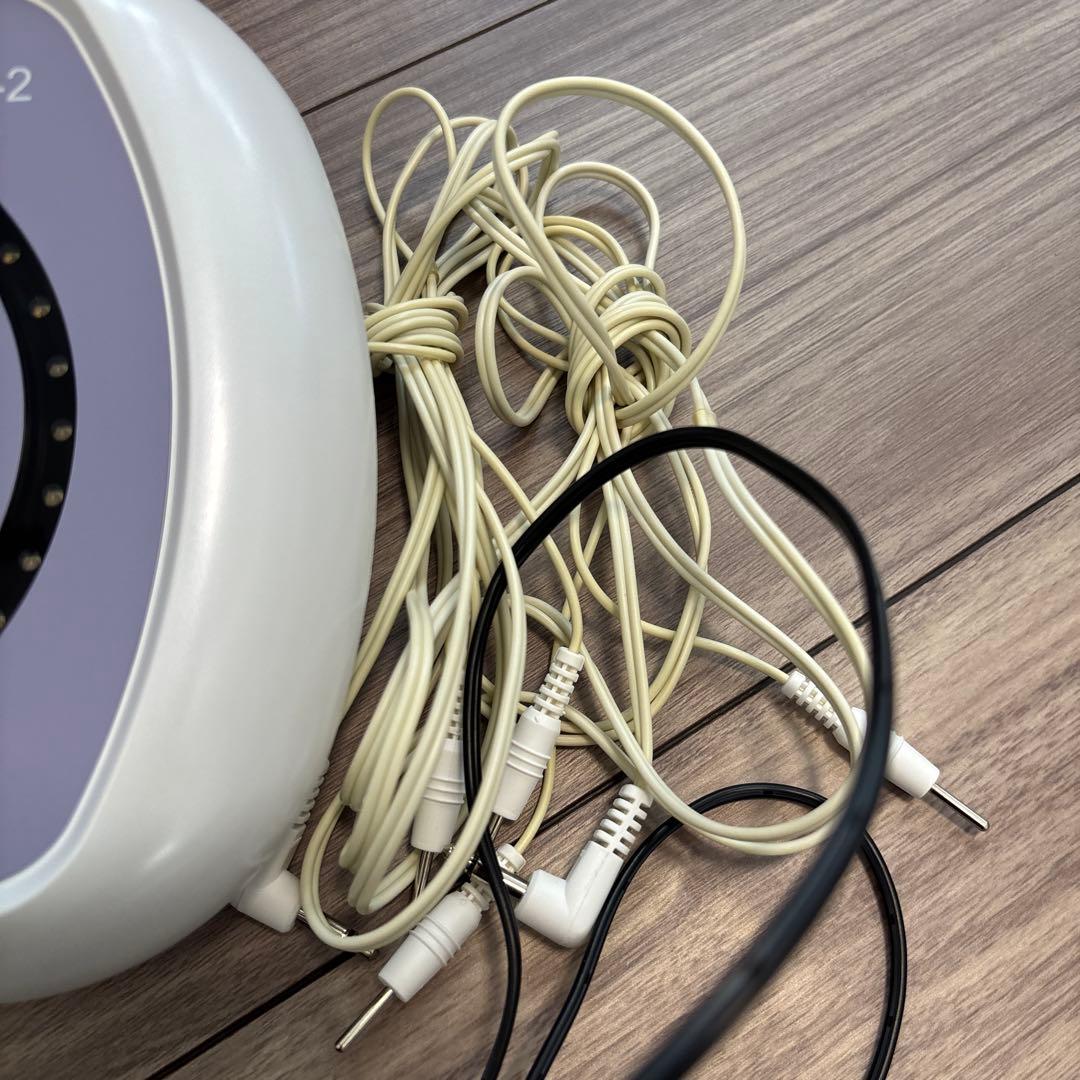 ベルフォーマ EMS 美容機器 ダイエット器具 - メルカリ