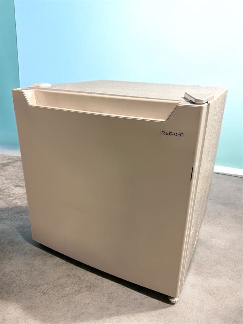 REFAGE 冷蔵庫 46L YRZ-C05L 2024年製 美品 REFAGE YRZC05L 1ドア冷蔵庫 46L - メルカリ