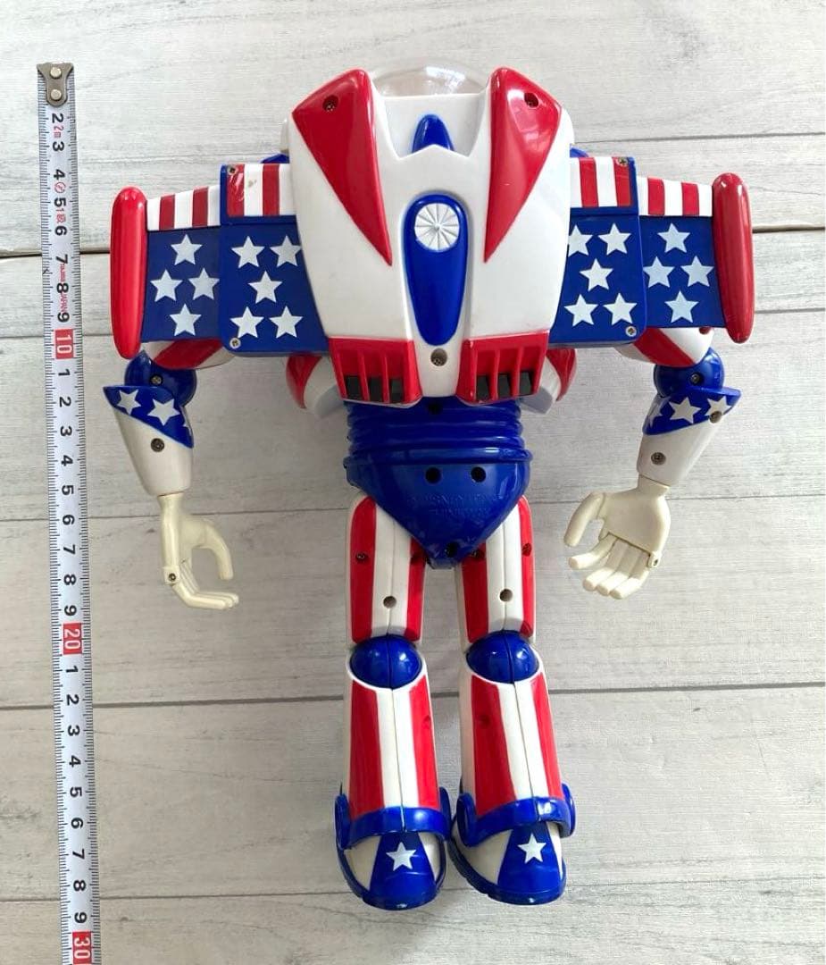 バズ ライトイヤー 星条旗 トイストーリー トーキングバズ フィギュア　絶版品