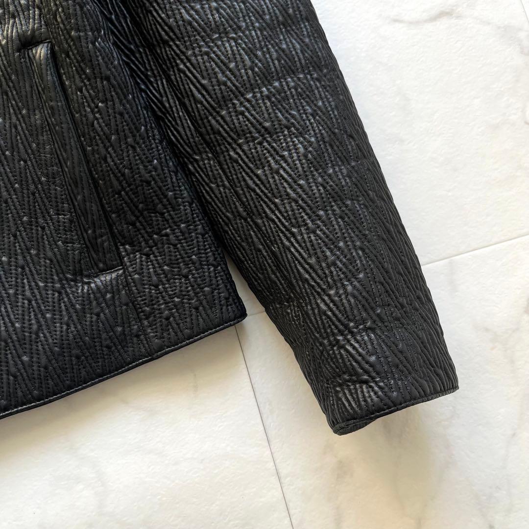 極美品 アルマーニコレツィオーニ キルティング ラムレザー ブルゾン 黒 48