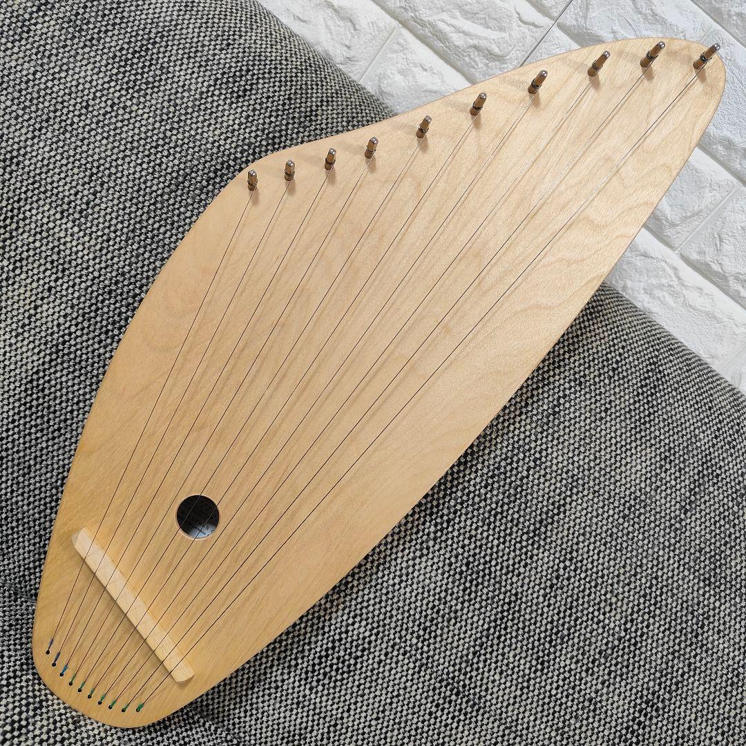 ゲルトナー カンテレ 10弦 W.LOTHAR GARTNER D-7750 - メルカリ