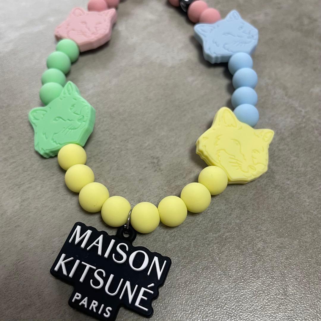 美品】メゾンキツネ×CASETiFY｜ストラップ スマホ チャーム - メルカリ