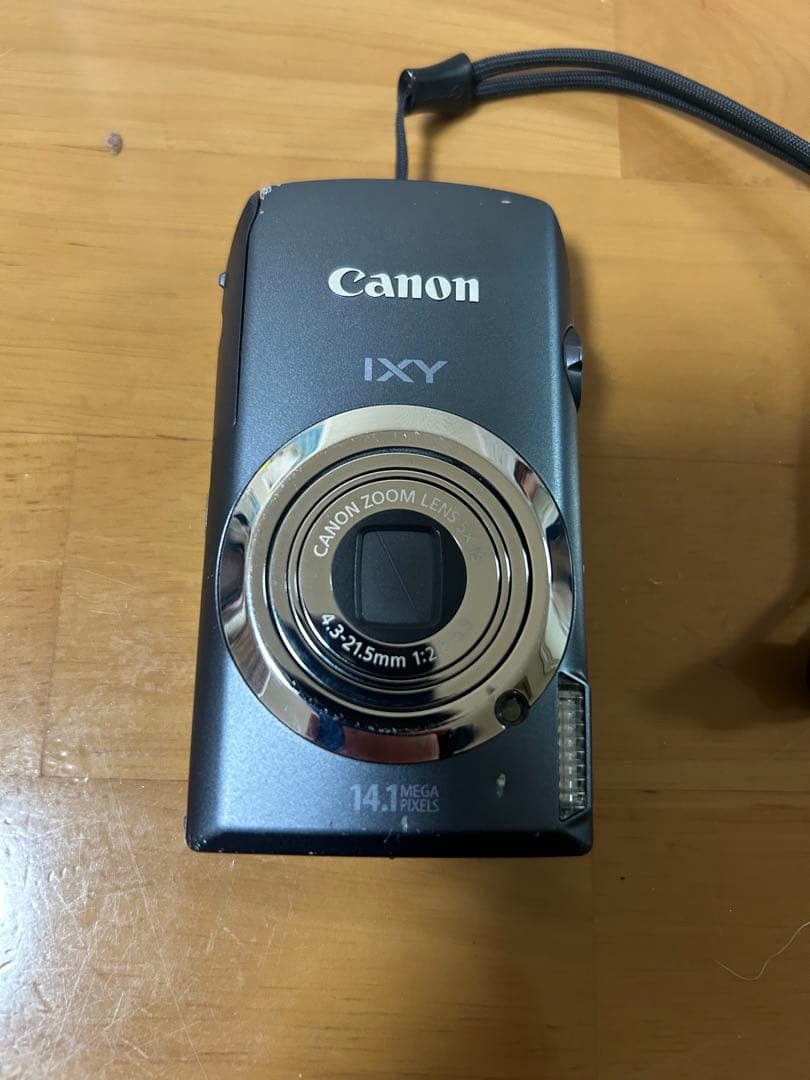 Canon カメラ IXY 10S PC1467 充電器 ブラック コンデジ B