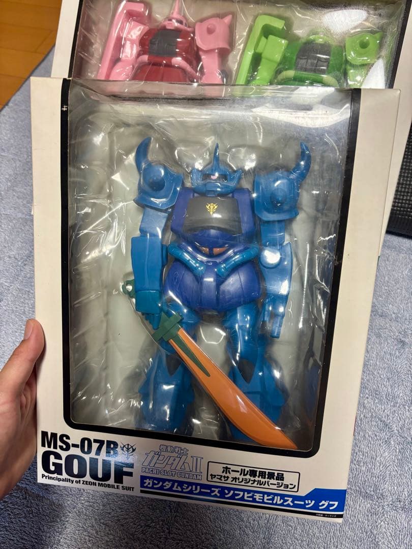 【未開封】ホール専用景品 ガンダム グフ＋シャア専用ザク＋量産型ザク