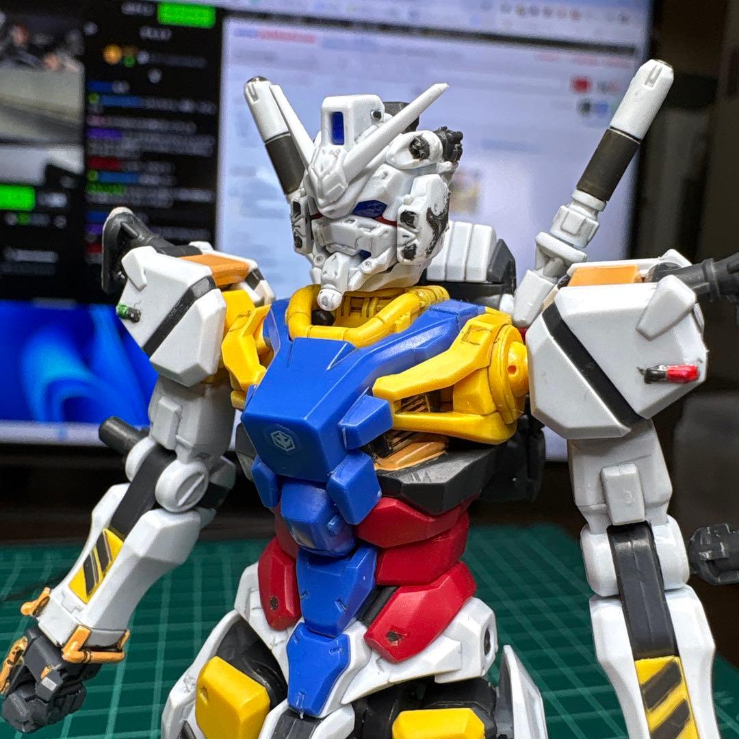 【完成品】HG 白いガンダム　部分塗装【完成品】HGUC　Gアーマー　2セット