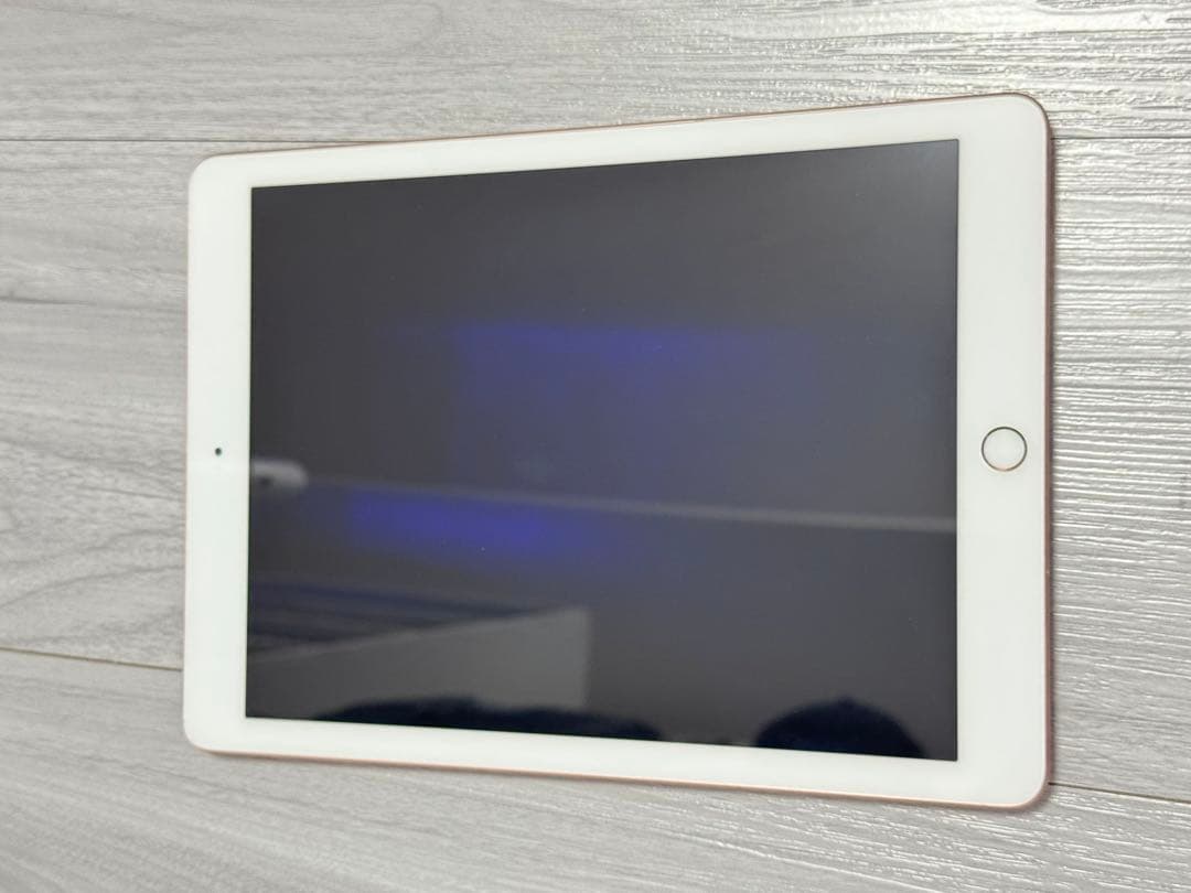 Apple iPad 6世代　32GB wifi s-l1200.jpg