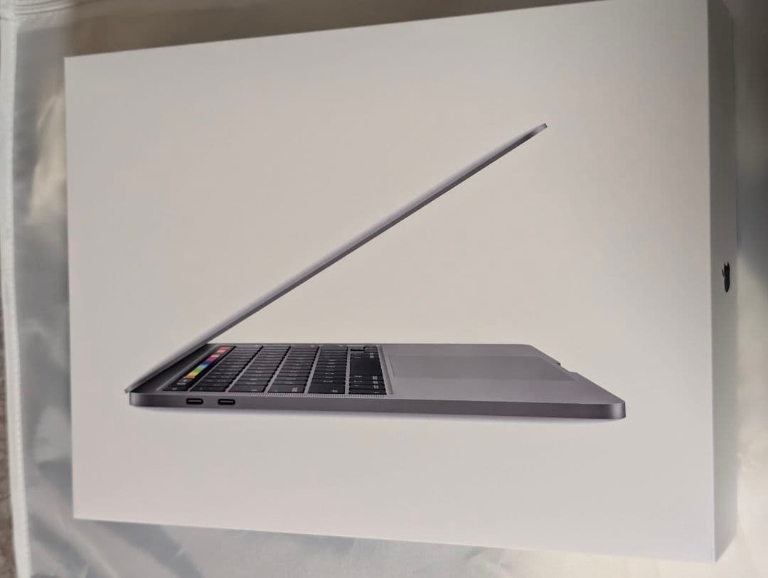 macbook pro マックブックプロ 2020年 13inch corei7 13インチMacBook Pro(2020)のレビューを10名分集めてわかった102のこと