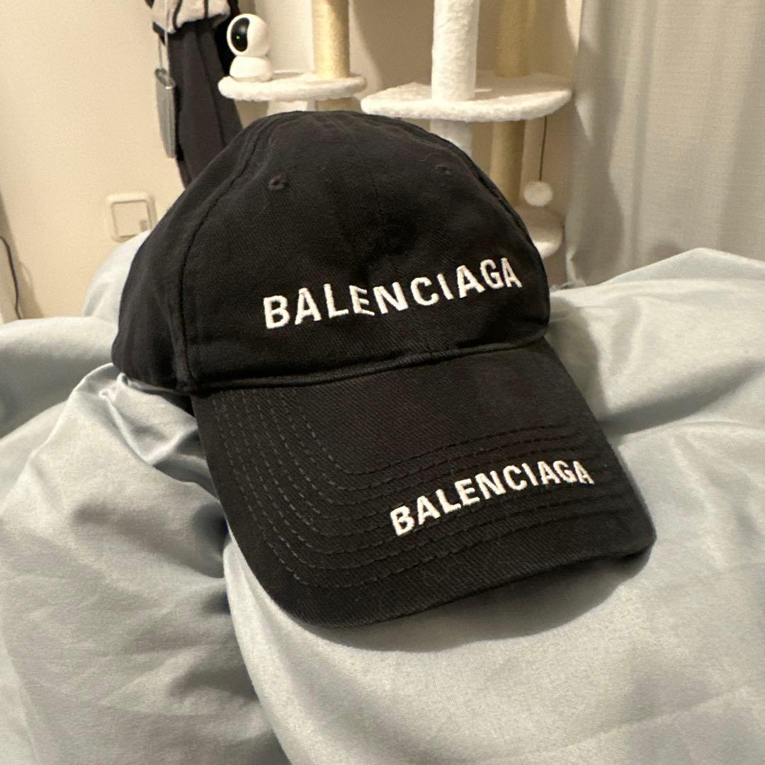 BALENCIAGA ブラック キャップ 中古・古着通販】BALENCIAGA (バレンシアガ) キャップ ブラック サイズ