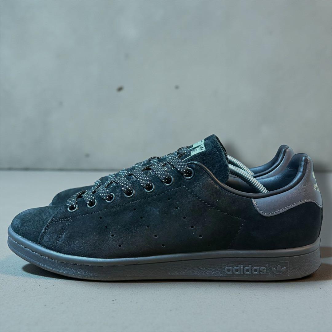 ティファニーブルーの名品】アディダス スタンスミス ブラック
