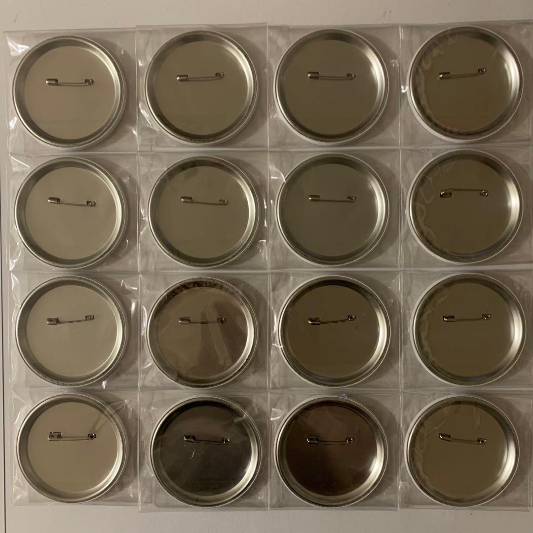 進撃の巨人 一番くじ 缶バッジ 全4種 16点 まとめ売り