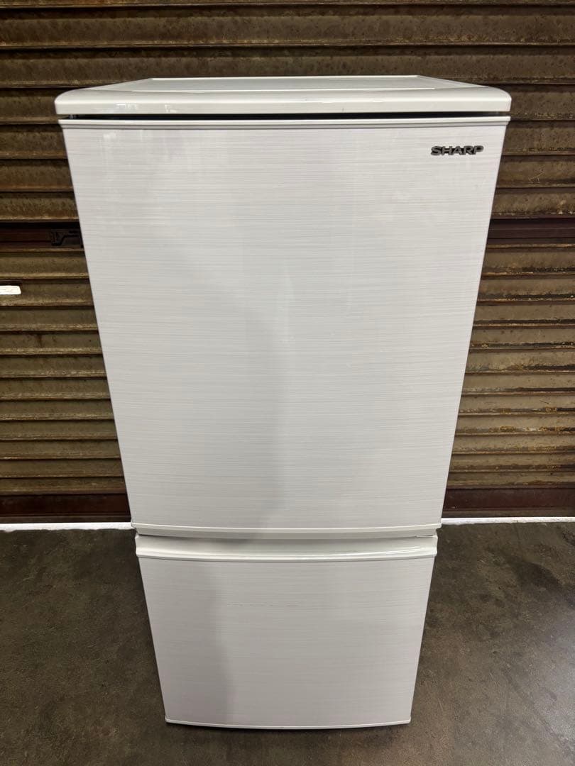 シャープ ノンフロン冷凍冷蔵庫 SJ-D14F-W 2020年製 冷蔵庫 ホワイト系 SJ-D14F-W [137L /2ドア /右開き/左開き付け替え