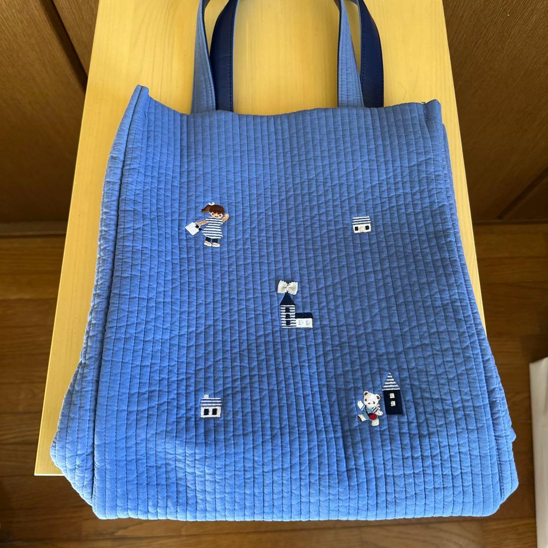 週末お値下げ】ファミリア ピオヌンナル コラボバッグ PORTE A4サイズ