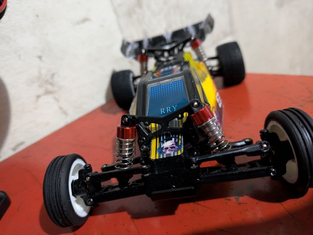 Vagrant Speedster 1/24サイズ リポ2S 7.4Vジャイロ付