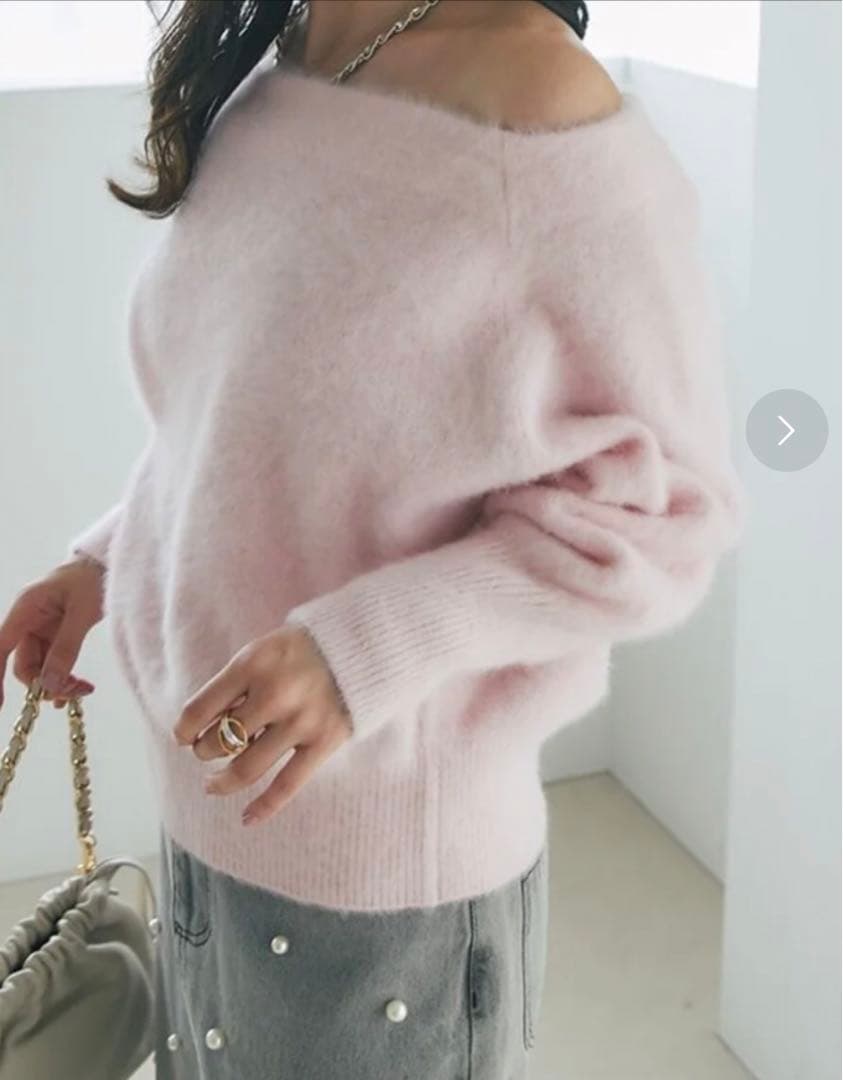 新品】ラブティックボンボン ヘアリー ウールカシミヤ混オフショル