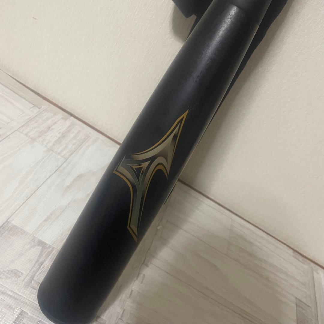 野球バット　レガシー 小学生軟式用ビヨンドマックスレガシー トップ(FRP製／79cm／平均560g