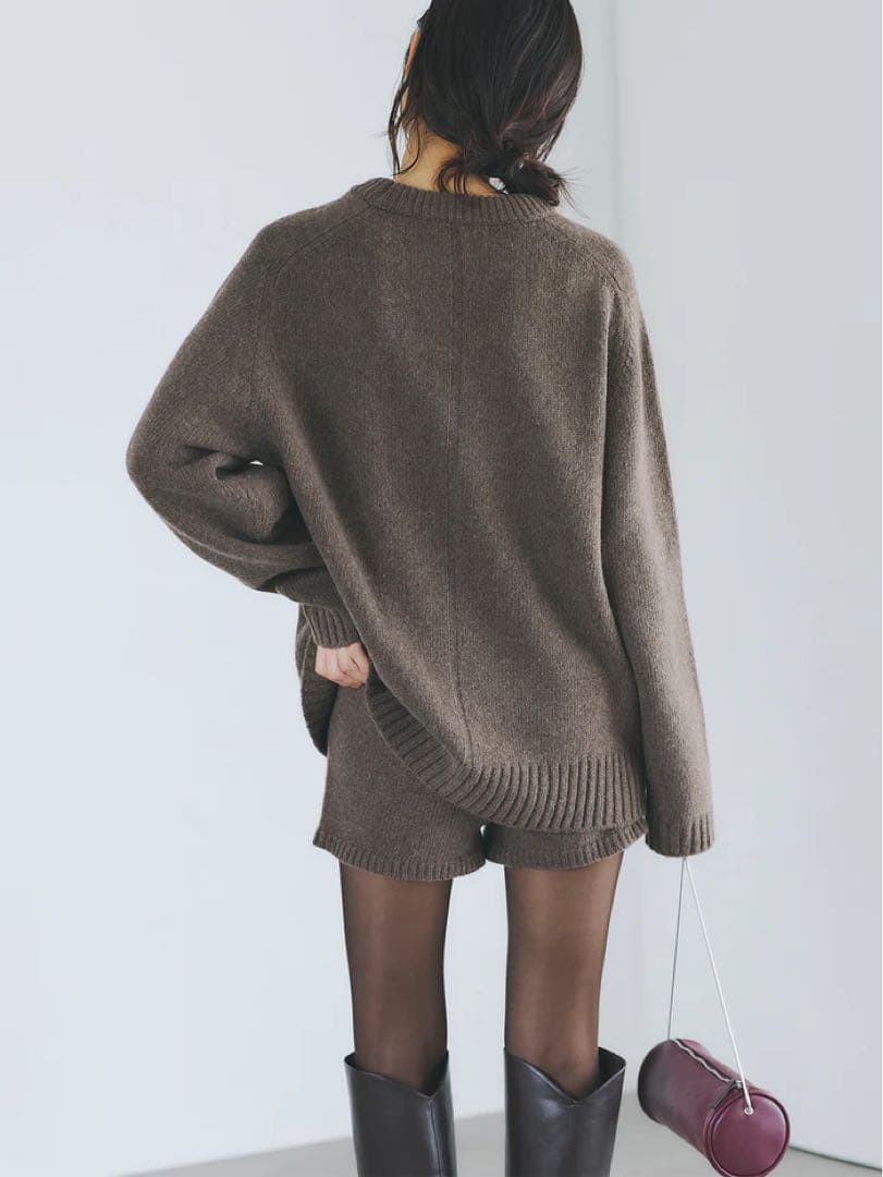 anuans】HAMILTON ウールカシミヤクルーネックプルオーバー - メルカリ