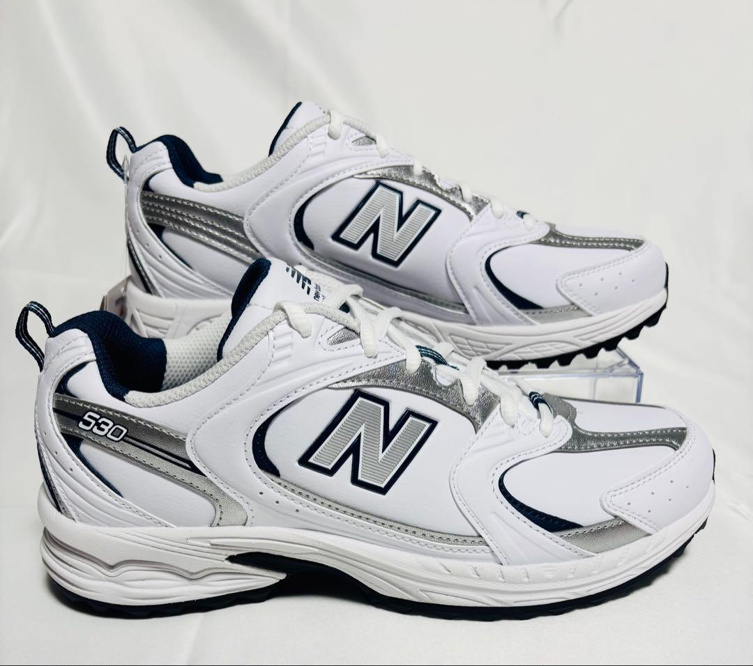 ニューバランス ゴルフ レディース スパイクレスシューズ 23.5cm 新品