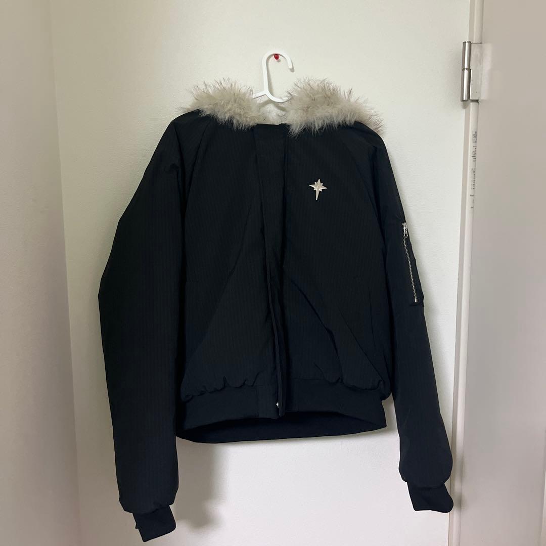 elevファー付きフード 黒ジャケット - メルカリ
