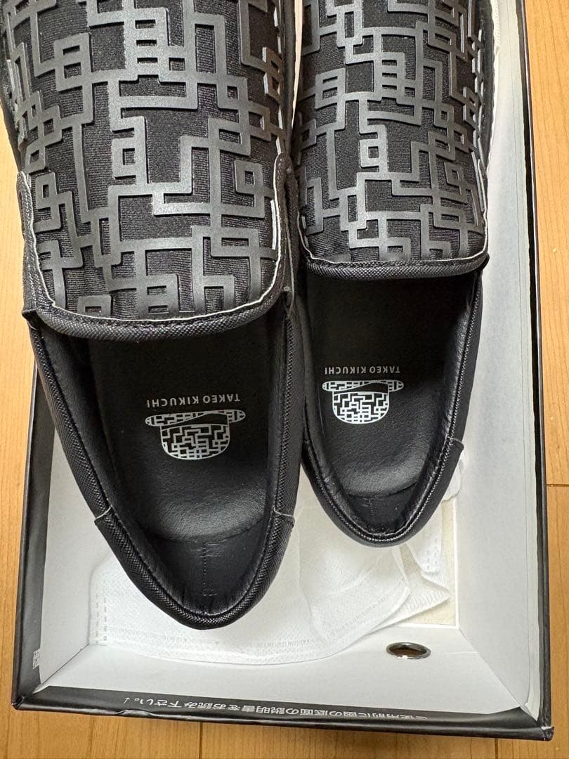 新品 布袋寅泰 takeo kikuchi スニーカー 27.0 グッズ