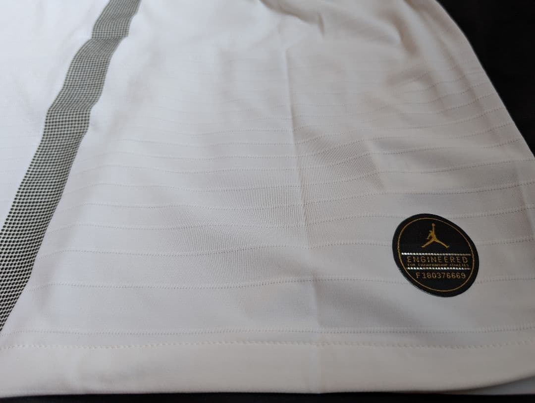 【新品タグ付き！】パリ・サンジェルマン /ネイマール/4th/17-18