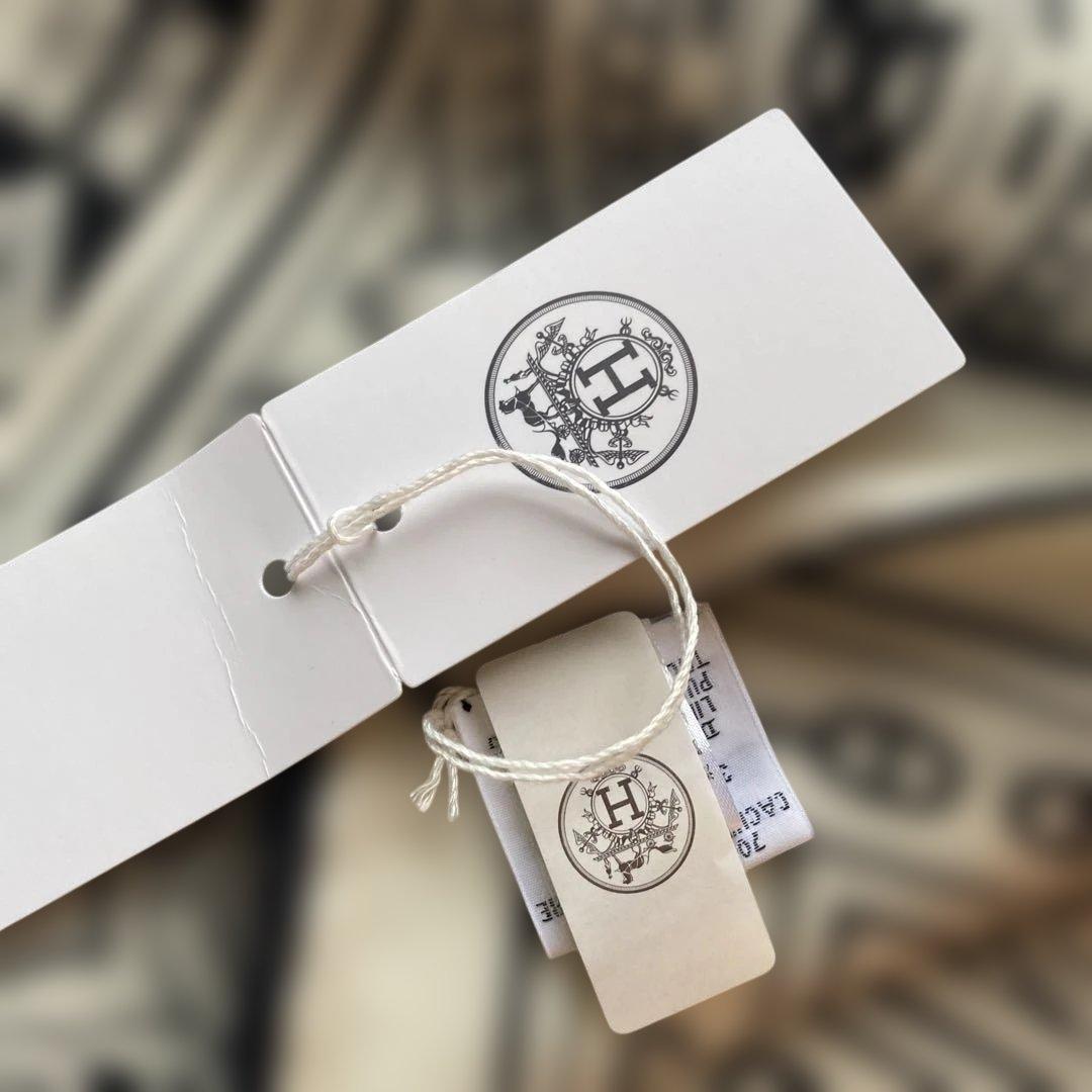 エルメス 2025AW カレジェアン《シュヴァル・ドゥ・クール・バンダナ》　白黒