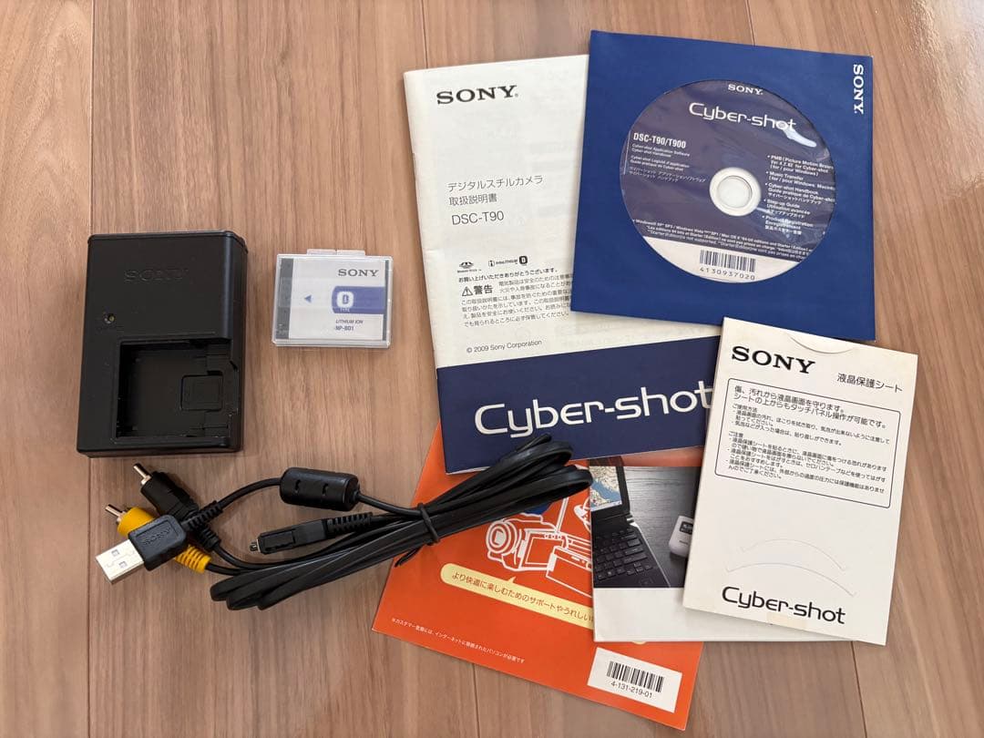 《別売ケース付》SONY Cyber-shot T90 コンパクトデジタルカメラ