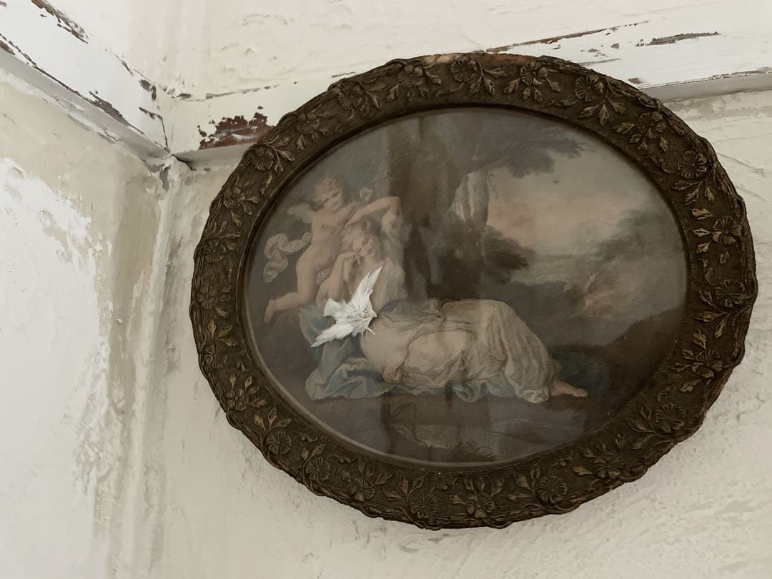 フランスアンティーク　オーバル　絵画　フレーム　額装　天使　エンジェル　森 フォトフレーム 写真立て 天使写真立て エンジェルフォトフレーム
