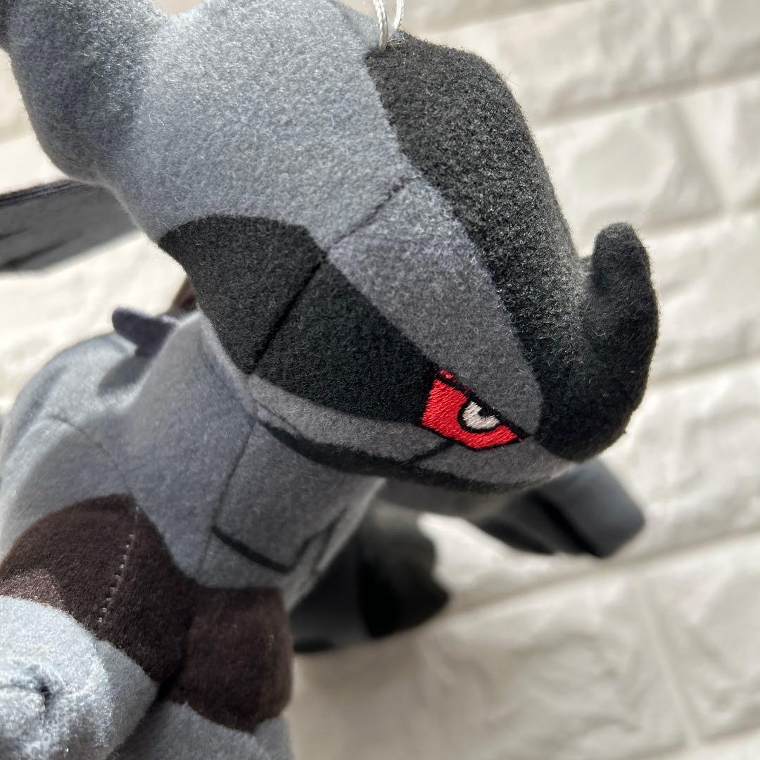 Pokémon ゼクロム(Zekrom) ぬいぐるみ bigサイズ 2011年製 - メルカリ