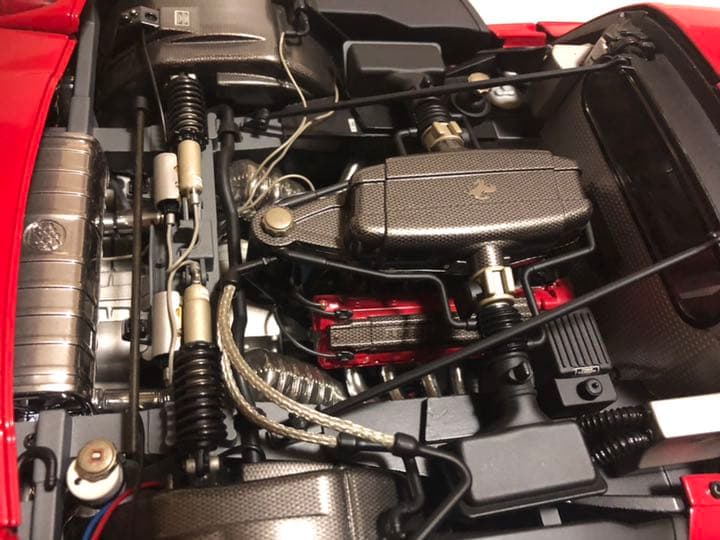 エンッオフェラーリ完成品/DeAGOSTINI