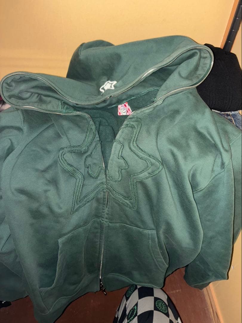 star team スターチーム ジップパーカー - メルカリ