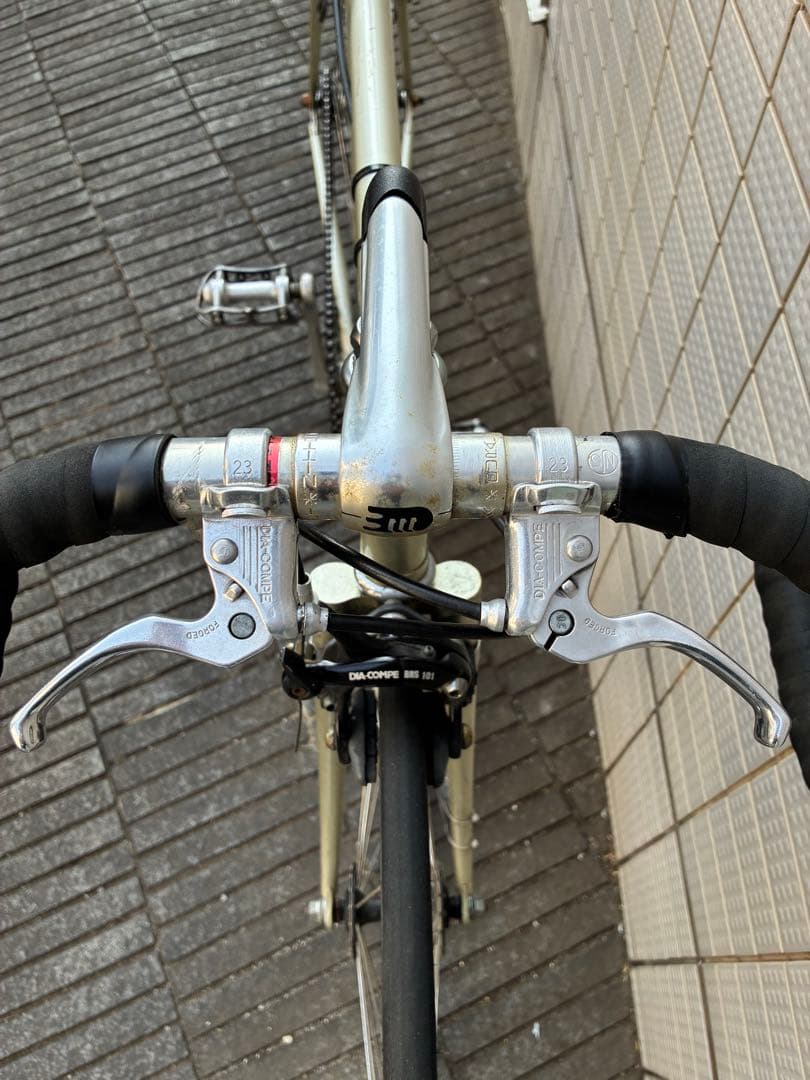 ブリヂストン　ピスト完成車　トラック　発送不可　手渡し限定