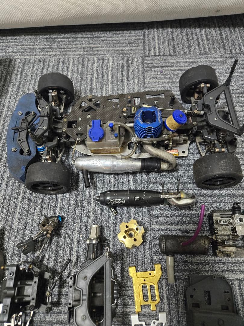 タミヤラジコンエンジン1/8TGX ジャンク部品取り