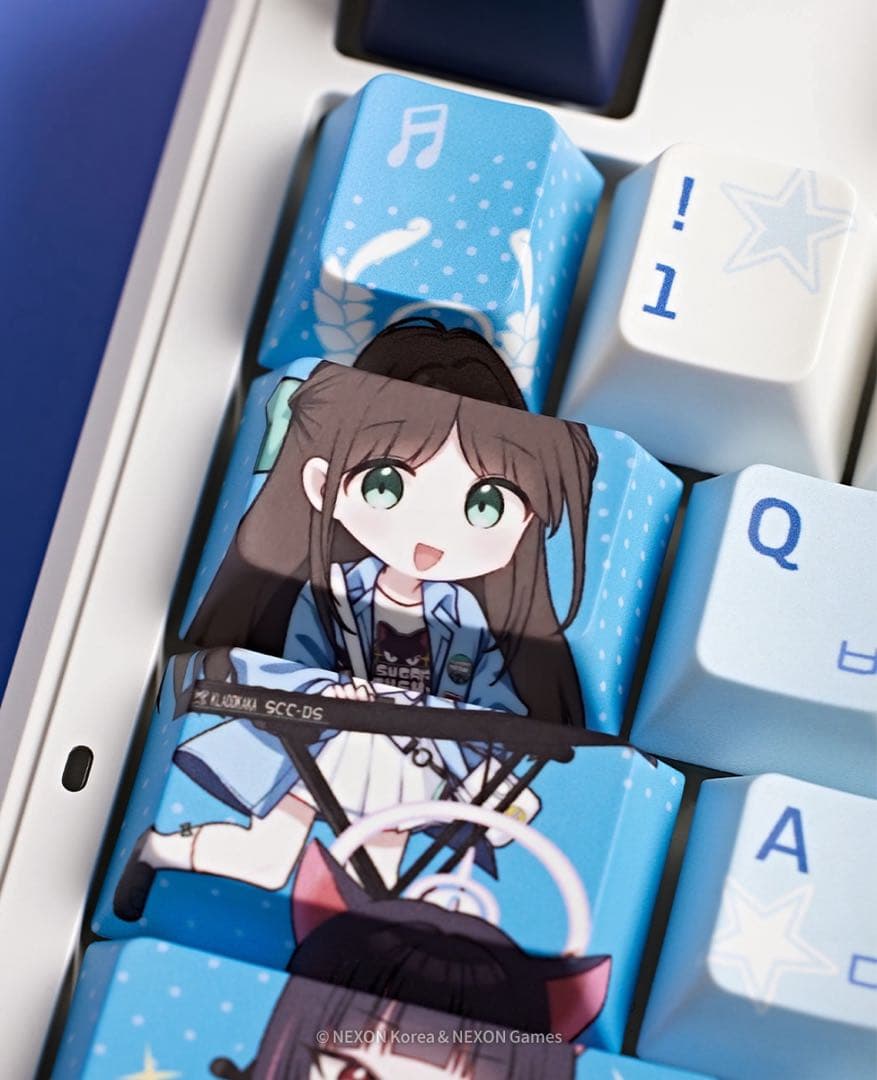 韓国限定 ブルーアーカイブ X はまじあき キーボード デスクテリア