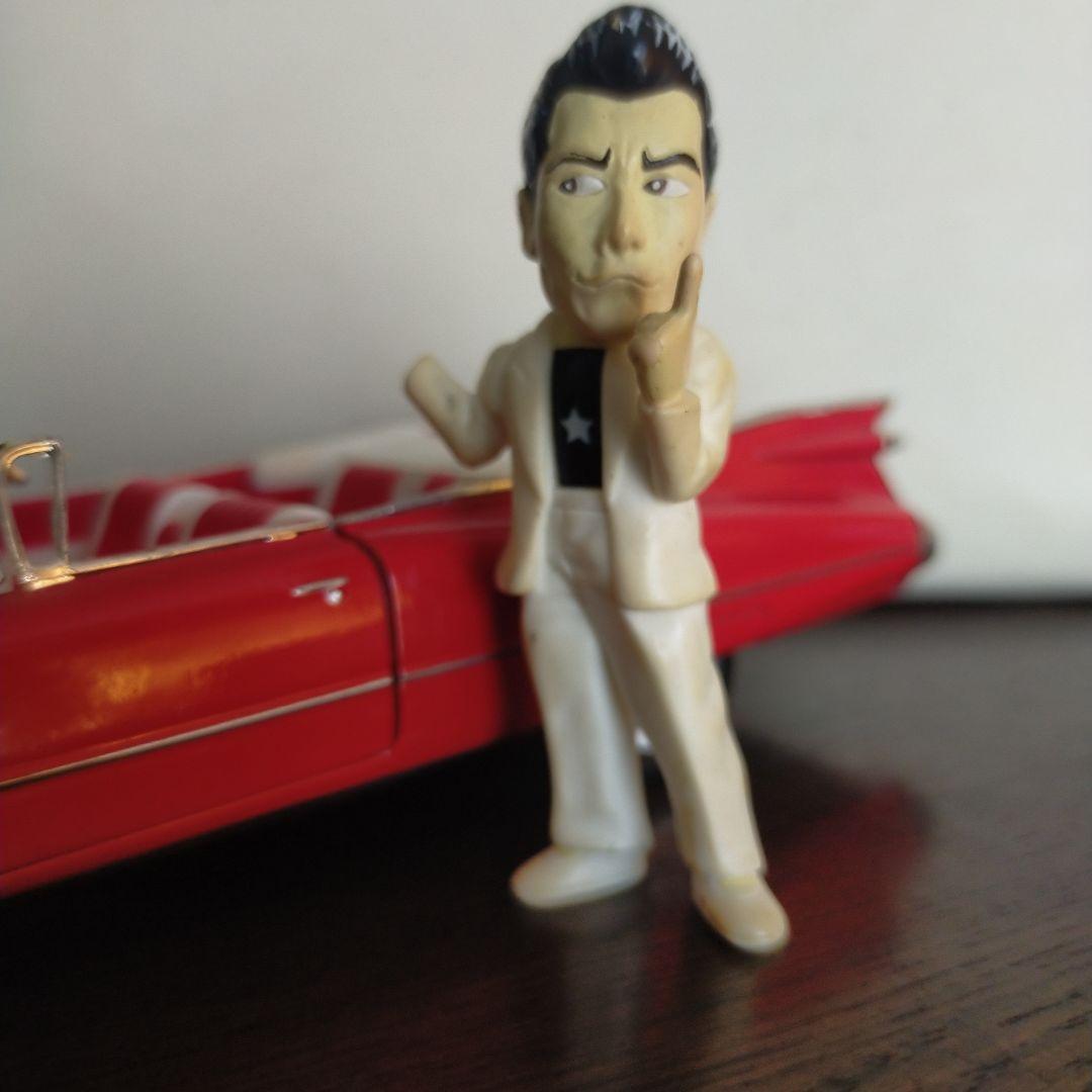 キャデラック エルドラドとフィギュア