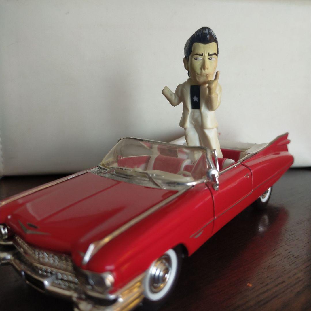 キャデラック エルドラドとフィギュア